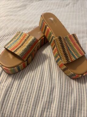 Woven Multi-Color Platform Slide Sandal - Women's